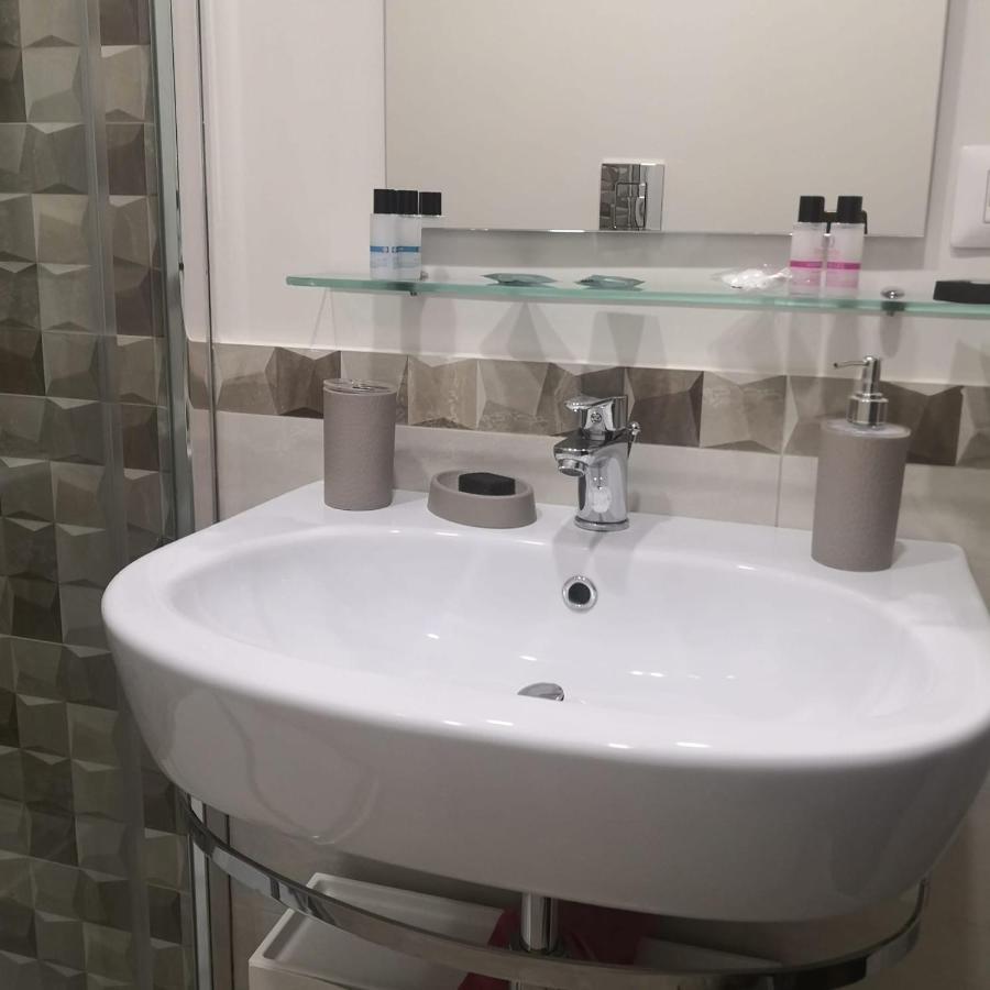 Heart Napoli Apartment Екстериор снимка