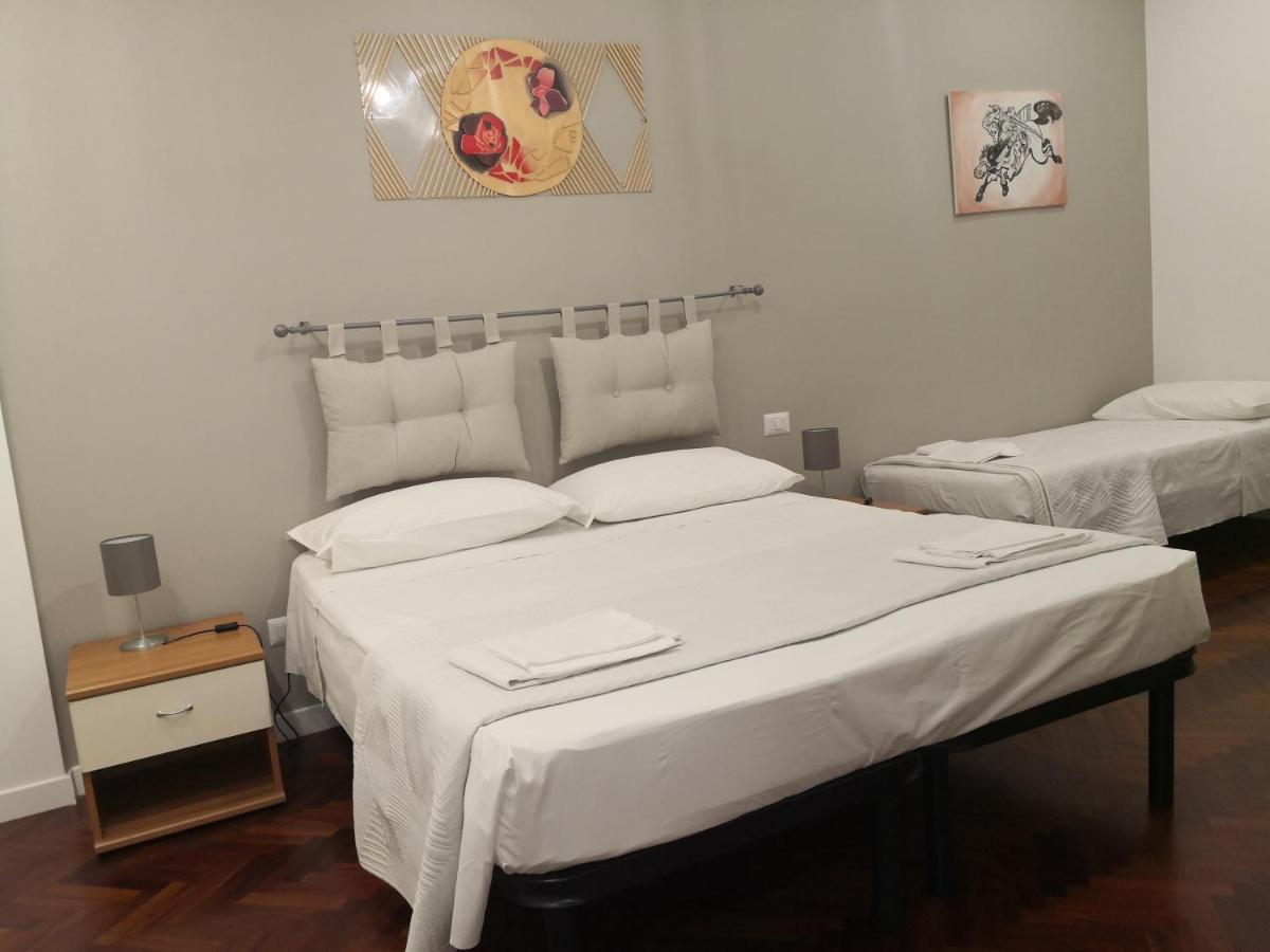 Heart Napoli Apartment Екстериор снимка